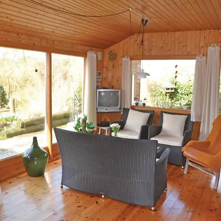 Holiday Tarm With Fireplace Ii Fjerbæk